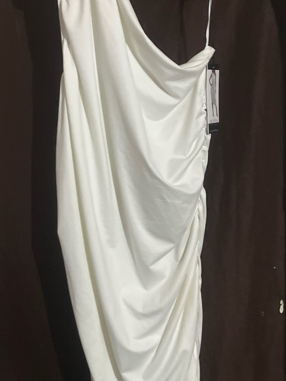 sofia by sofia vergara White One-Shoulder Ruched Midi Dress - Picture 2 of 2
